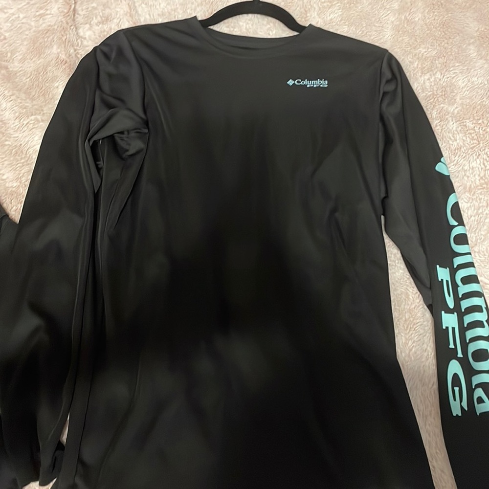 BLACK AND TEAL COLUMBIA PFG LONG SLEEVE FISHING SHIRT